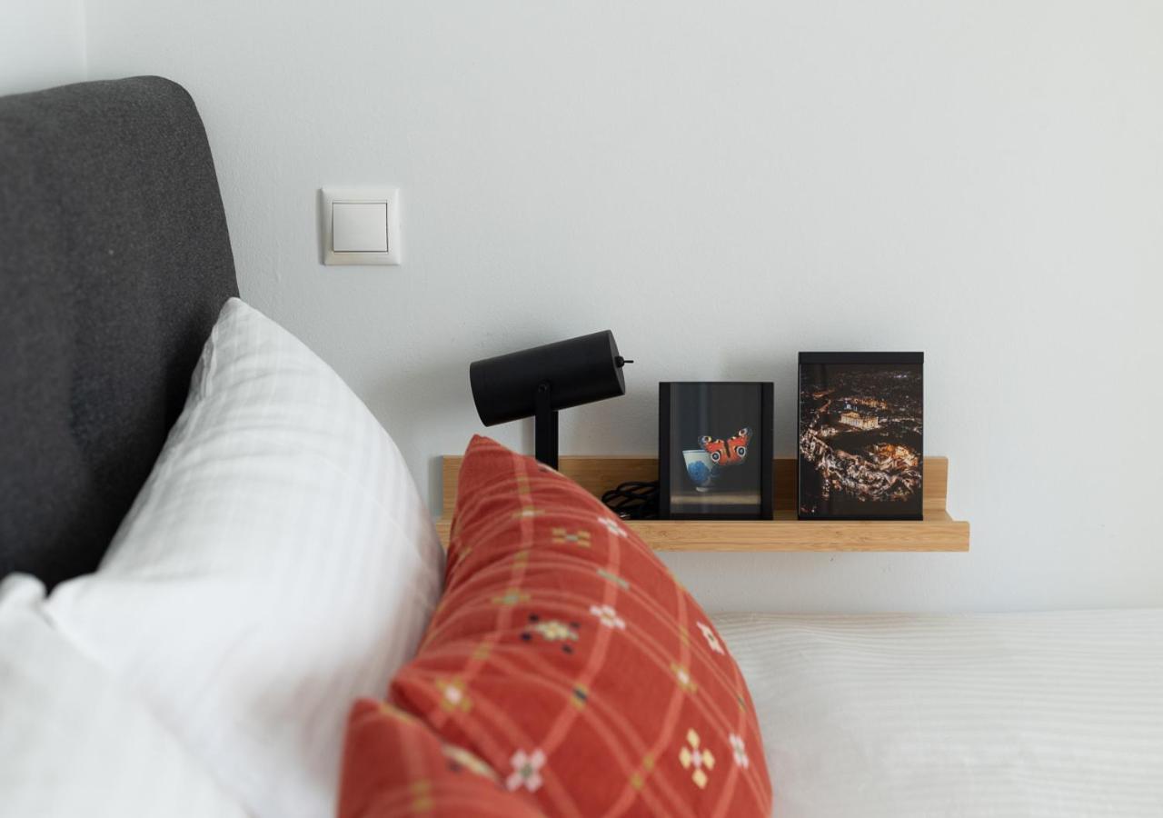 Elegant Apt 50Meters Close Acropolis Athens Exterior photo